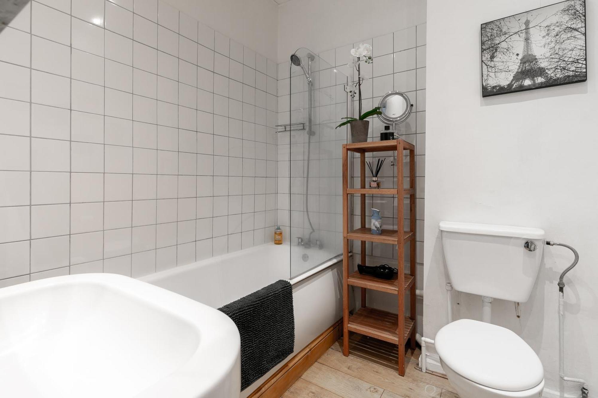 Artistic Pied-A-Terre, Steps From The Tube, Moments From London'S Heart Apartment ภายนอก รูปภาพ