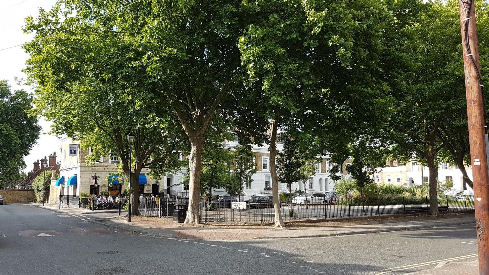 Artistic Pied-A-Terre, Steps From The Tube, Moments From London'S Heart Apartment ภายนอก รูปภาพ