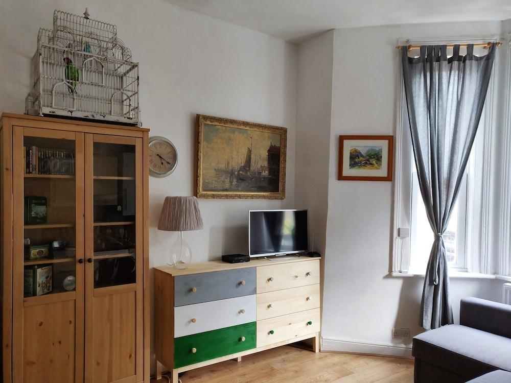 Artistic Pied-A-Terre, Steps From The Tube, Moments From London'S Heart Apartment ภายนอก รูปภาพ